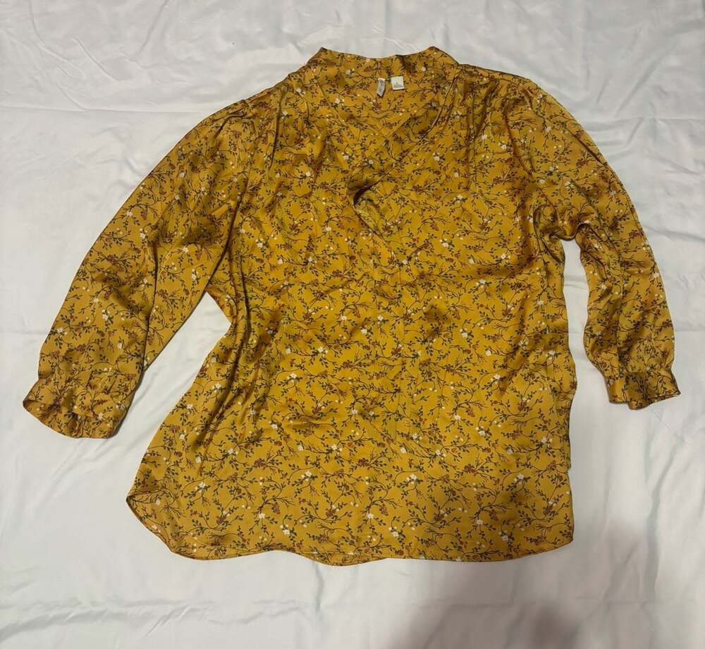 Cato Floral Blouse Size L Yellow Long Sleeve V-Neck
